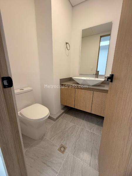 Oficina en Arriendo, EL POBLADO ALTO   Nororiente, Medellín – pohled 2