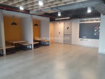 Apartaestudio en arriendo en Bosque De Pinos Usaquen, Bogotá, 30 m² · foto 3 de 15
