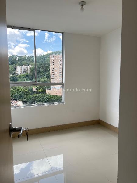 Apartamento en Arriendo, El Poblado  las Palmas, Medellín - Więcej