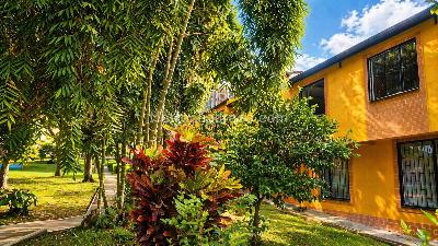 Casa de 3 alcobas en venta en Conjunto Cerrado Parque De Macadamia, Ibagué, 107 m² · foto 9 de 10