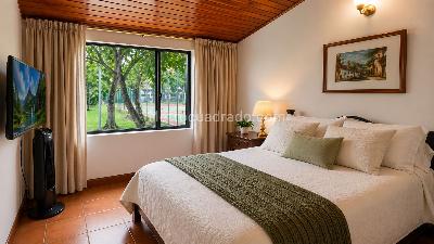 Casa de 3 alcobas en venta en Conjunto Cerrado Parque De Macadamia, Ibagué, 107 m² · foto 2 de 10