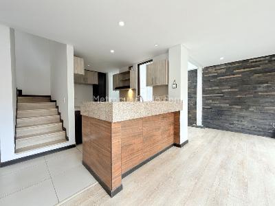 Casa de 3 alcobas en venta en Hacienda Alcala Rodamonte Cra 14a No 9sur 88, Mosquera, 139 m² · foto 2 de 20