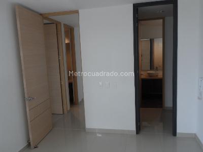 Apartamento de 5 alcobas en venta en Reserva De La Sierra, Neiva, 80 m² · foto 5 de 8