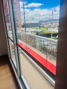 Apartamento en venta en Milla De Oro Al Lado Del Centro Comercial Fontanar, Chía · foto 10 de 18