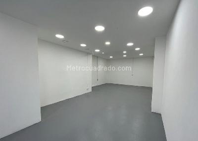 Retail space for rent in BARRIO COLOMBIA Suroriente, Medellín