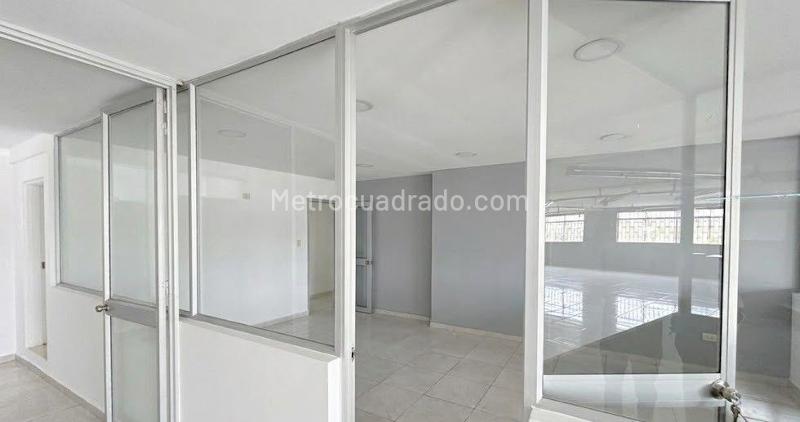 Bodega en Arriendo, BARRIO COLOMBIA   Suroriente, Medellín – pohled 2