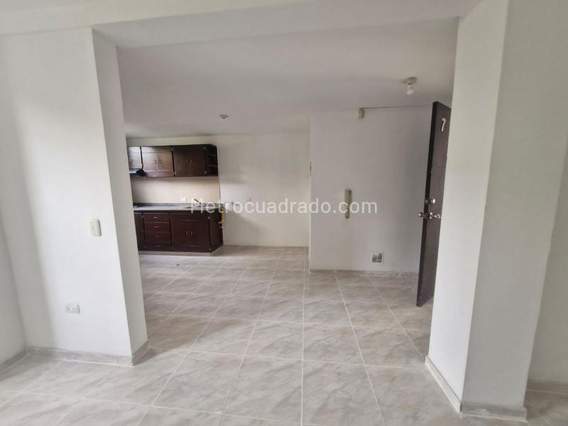 Casa – Cali, Prados del Norte, Comuna 2 - Más
