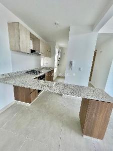Apartamento de 3 alcobas en venta en Varsovia Conjunto Bosque San Angel, Ibagué, 90 m² · foto 3 de 20
