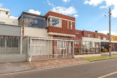 Casa de 4 alcobas en venta en Pontevedra San Nicolas, Bogotá, 287 m² · foto 9 de 20