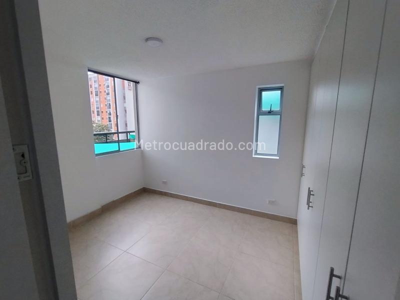 Apartamento en Arriendo, EL POBLADO   Zona Urbana, Pereira - Mehr