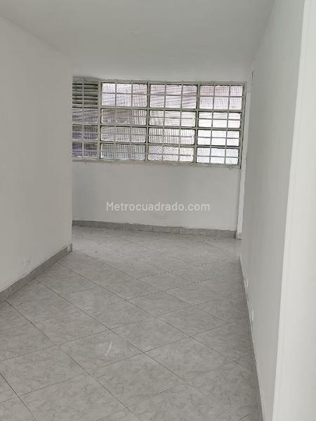 Local Comercial en Arriendo, LAGO  GAITAN   Zona Urbana, Bogotá D.C. – pohled 6