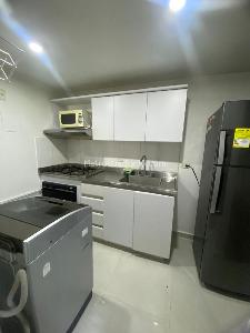 Apartaestudio en venta en El Poblado, Medellín, 39 m² · foto 6 de 7
