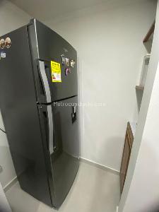 Apartaestudio en venta en El Poblado, Medellín, 39 m² · foto 7 de 7