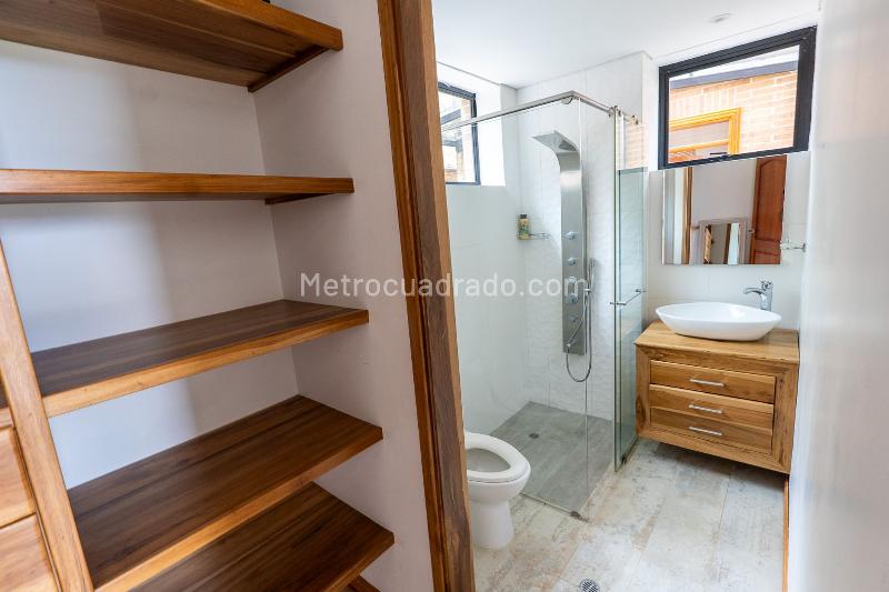 Casa en Venta, VE EL PENASCO, Envigado - Mehr