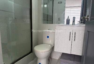 Apartamento de 4 alcobas en venta en Lisboa Cedritos, Bogotá, 86 m² · foto 4 de 9