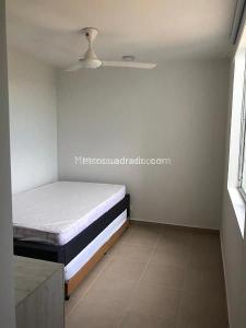 Apartamento de 3 alcobas en venta en Cr Aqualina Orange, Girardot, 76 m² · foto 7 de 9