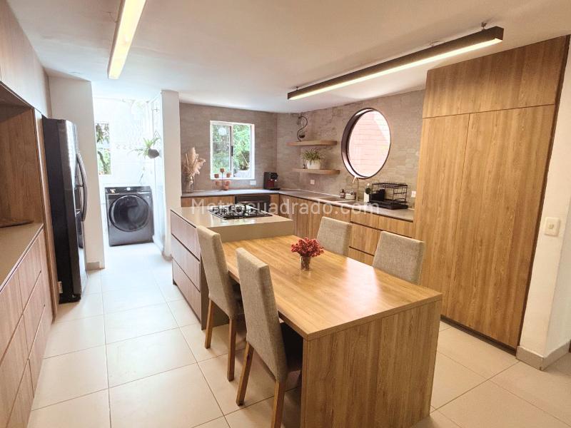 Casa en Arriendo, EL POBLADO CASTROPOL   Suroriente, Medellín - Mehr