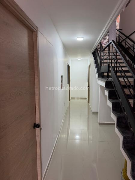 Apartamento en Arriendo, MEJORAS PUBLICAS   Centro, Bucaramanga - Więcej