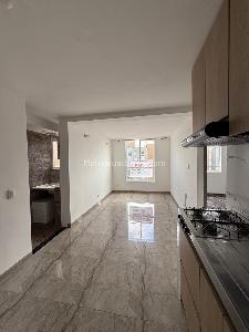 Apartamento de 2 alcobas en venta en Madelena Ii, Bogotá, 37 m² · foto 3 de 13