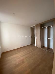 Apartamento de 3 alcobas en venta en Prado Veraniego Norte, Bogotá, 58 m² · foto 13 de 20