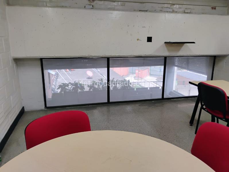 Oficina en Arriendo, TERMINAL DE TRANSPORTE   Zona Urbana , Medellín – pohled 2