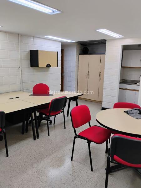 Oficina en Arriendo, TERMINAL DE TRANSPORTE   Zona Urbana , Medellín – pohled 4
