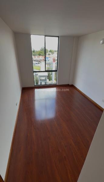 Apartamento en Arriendo, POLO CLUB   Zona Urbana, Bogotá D.C. - Więcej