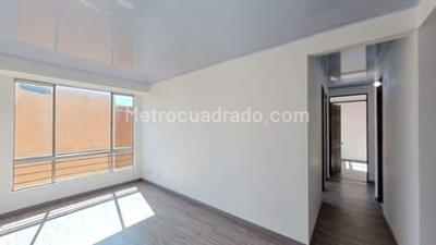 Piso de 3 habitaciones, 56 m²