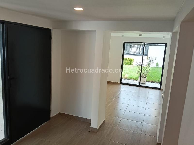 Casa en Arriendo, PONTEVEDRA   Zona Urbana, Bogotá D.C. - Widok 6
