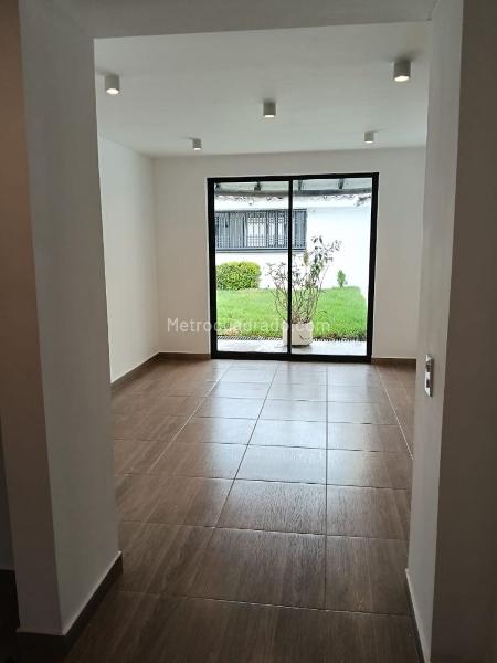 Casa en Arriendo, PONTEVEDRA   Zona Urbana, Bogotá D.C. - Widok 3