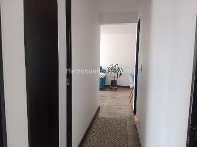 Apartamento en venta en Britalia, Bogotá · foto 8 de 18