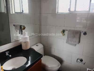 Apartamento en venta en Cedro Bolivar, Bogotá · foto 10 de 20