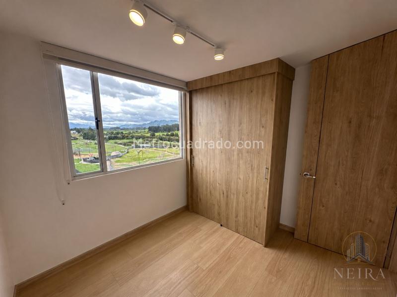 Apartamento en Arriendo, Reserva del Lago III, Cajicá - Więcej