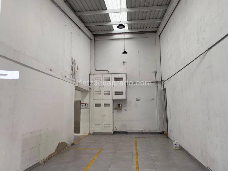 Bodega en Arriendo, Juan xxiii barrios unidos   Salitre Modelia, Bogotá D.C. - Widok 3