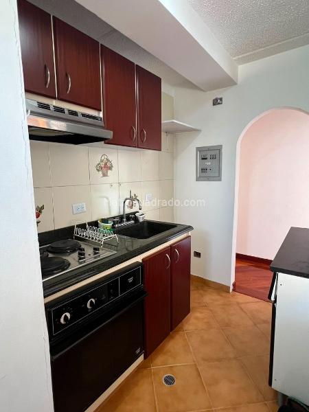 Apartamento en Arriendo, LOS CEDROS   Zona Urbana, Bogotá D.C. - Widok 5