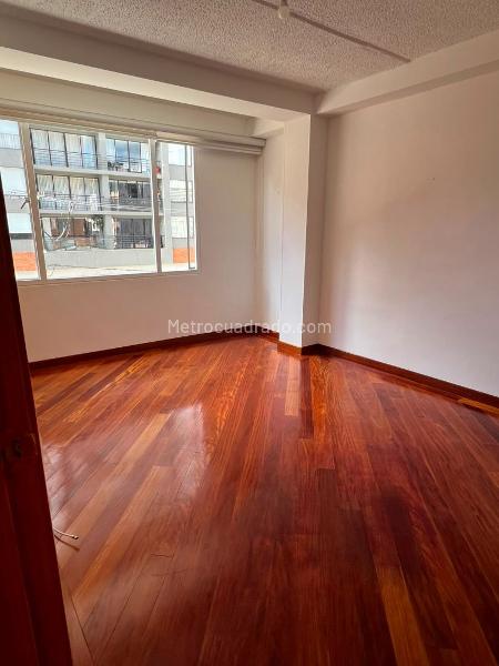 Apartamento en Arriendo, LOS CEDROS   Zona Urbana, Bogotá D.C. - Widok 6