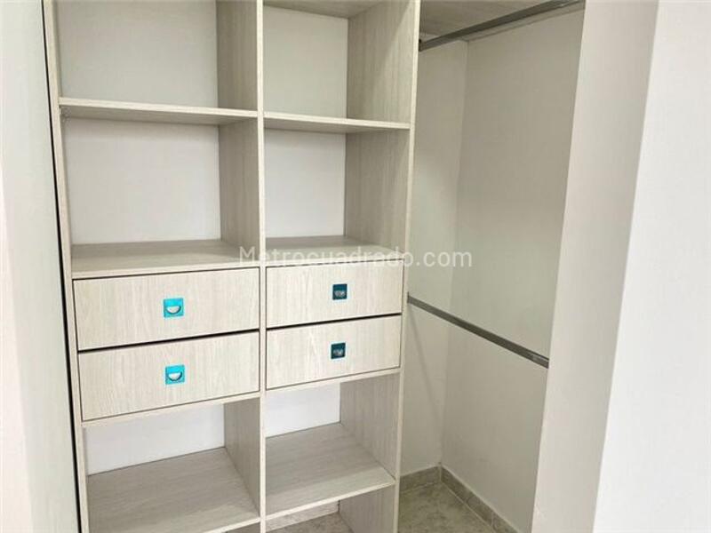 Apartamento en Venta, El porvenir, Rionegro - Widok 2
