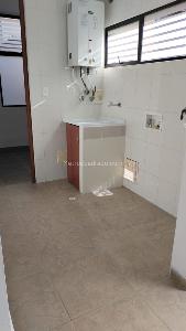 Casa de 3 alcobas en venta en Chalets De Cajica, Cajicá, 239 m² · foto 7 de 20
