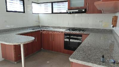 Casa de 3 alcobas en venta en Chalets De Cajica, Cajicá, 239 m² · foto 6 de 20