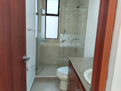Casa de 3 alcobas en venta en Chalets De Cajica, Cajicá, 239 m² · foto 19 de 20