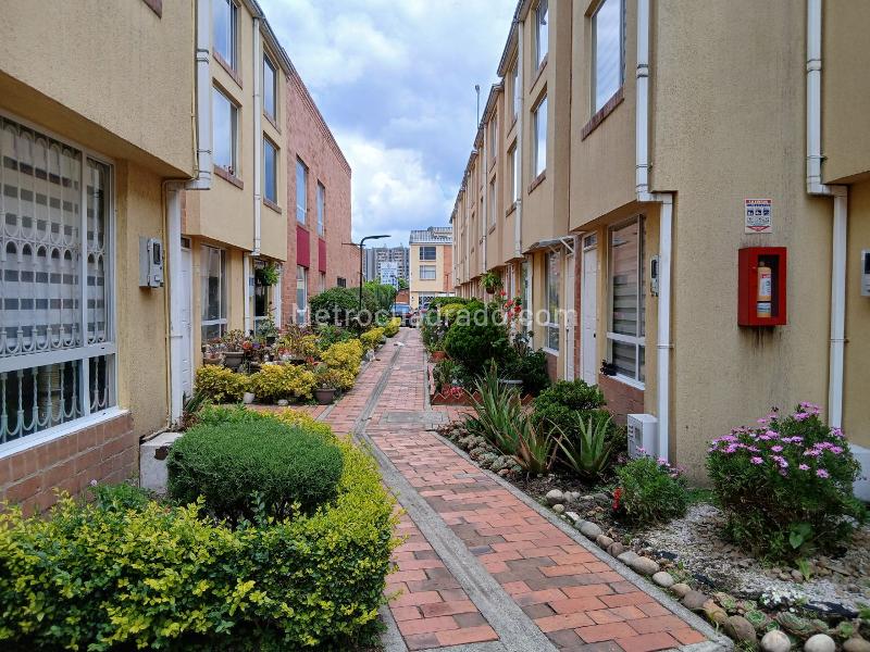 Casa en Venta, MIRANDELA   170 y Alredores, Bogotá D.C. - Ansicht 2