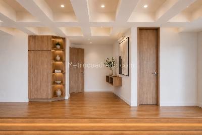 Apartamento de 5 alcobas en venta en Colina Campestre Provenza Localidad Suba, Bogotá, 299 m² · foto 1 de 19