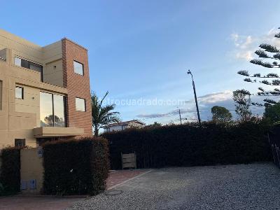 Casa en venta en Parcelas De Tanurin, Cajicá · foto 4 de 20