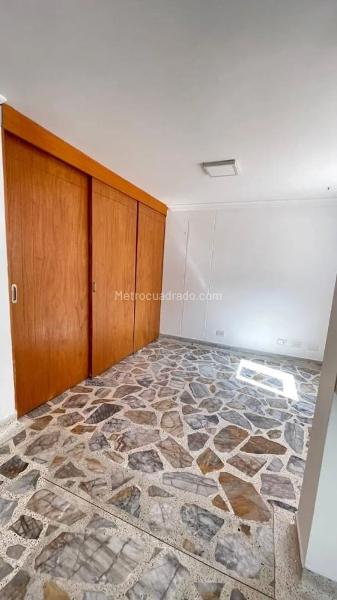 Apartamento en Arriendo, LAURELES Zona Urbana , Medellín - Więcej
