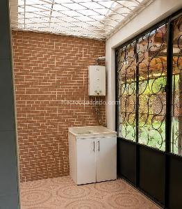 Casa de 3 alcobas en venta en Barzal Sur, Villavicencio, 135 m² · foto 3 de 18