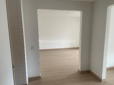 Apartamento de 3 alcobas en venta en Niza Puente Largo, Bogotá, 119 m² · foto 10 de 19