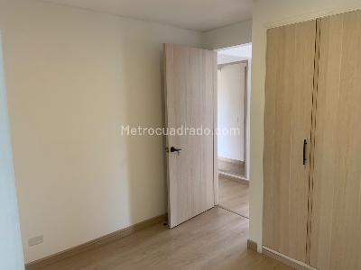 Apartamento de 3 alcobas en venta en Niza Puente Largo, Bogotá, 119 m² · foto 12 de 19