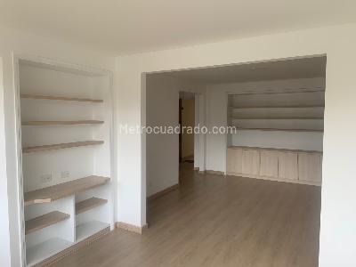 Apartamento de 3 alcobas en venta en Niza Puente Largo, Bogotá, 119 m² · foto 6 de 19