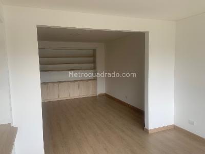 Apartamento de 3 alcobas en venta en Niza Puente Largo, Bogotá, 119 m² · foto 8 de 19