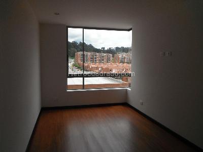 Apartamento de 4 alcobas en venta en Colina Picasso, Bogotá, 134 m² · foto 9 de 20